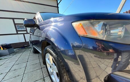 Mitsubishi Outlander III рестайлинг 3, 2005 год, 1 200 000 рублей, 14 фотография