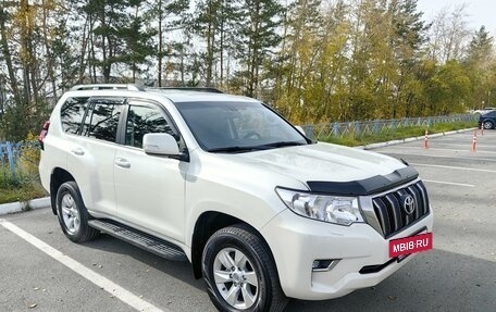 Toyota Land Cruiser Prado 150 рестайлинг 2, 2019 год, 4 880 000 рублей, 9 фотография