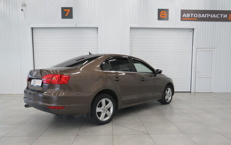 Volkswagen Jetta VI, 2012 год, 1 025 000 рублей, 3 фотография