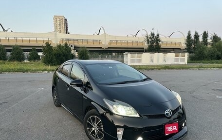 Toyota Prius, 2015 год, 1 500 000 рублей, 1 фотография