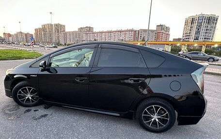 Toyota Prius, 2015 год, 1 500 000 рублей, 9 фотография