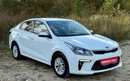 KIA Rio IV, 2018 год, 1 299 999 рублей, 3 фотография