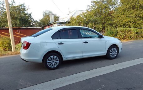 Skoda Rapid I, 2015 год, 615 000 рублей, 2 фотография