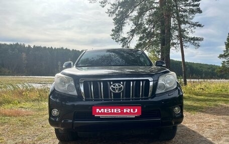 Toyota Land Cruiser Prado 150 рестайлинг 2, 2012 год, 3 500 000 рублей, 2 фотография