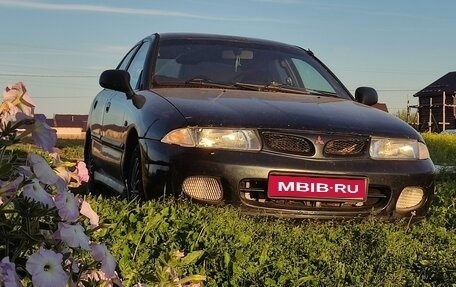 Mitsubishi Carisma I, 1998 год, 180 000 рублей, 1 фотография