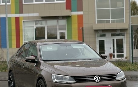 Volkswagen Jetta VI, 2012 год, 999 000 рублей, 1 фотография