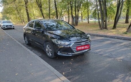 Hyundai Elantra VI рестайлинг, 2017 год, 1 950 000 рублей, 8 фотография