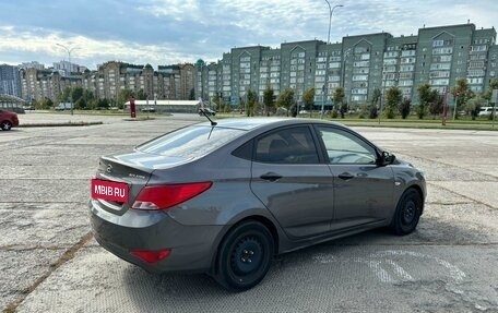 Hyundai Solaris II рестайлинг, 2014 год, 785 000 рублей, 4 фотография