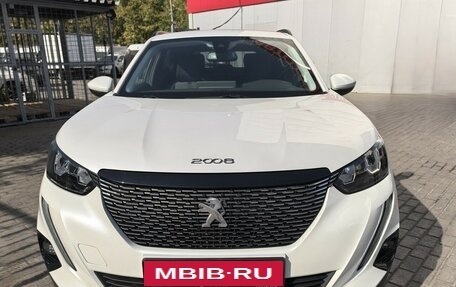 Peugeot 2008 II, 2021 год, 2 350 000 рублей, 1 фотография