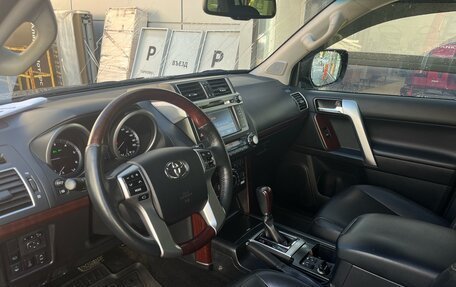 Toyota Land Cruiser Prado 150 рестайлинг 2, 2015 год, 4 149 000 рублей, 7 фотография