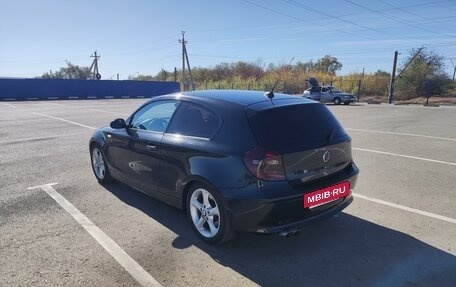 BMW 1 серия, 2008 год, 1 200 000 рублей, 6 фотография