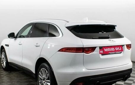 Jaguar F-Pace, 2018 год, 3 200 000 рублей, 8 фотография