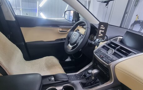 Lexus NX I, 2017 год, 3 070 000 рублей, 9 фотография