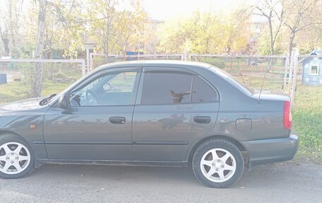 Hyundai Accent II, 2011 год, 520 000 рублей, 3 фотография