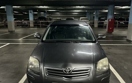 Toyota Avensis III рестайлинг, 2007 год, 830 000 рублей, 2 фотография