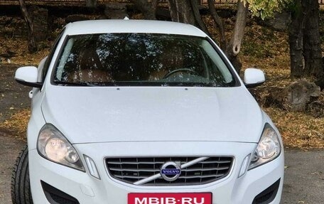 Volvo S60 III, 2012 год, 1 470 000 рублей, 3 фотография