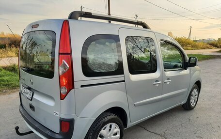 Renault Kangoo II рестайлинг, 2011 год, 950 000 рублей, 7 фотография