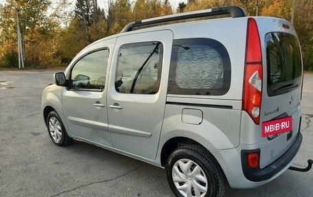 Renault Kangoo II рестайлинг, 2011 год, 950 000 рублей, 5 фотография