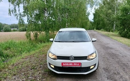 Volkswagen Polo VI (EU Market), 2010 год, 940 000 рублей, 2 фотография