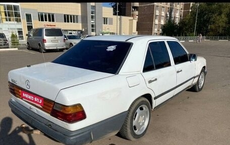 Mercedes-Benz W124, 1987 год, 110 000 рублей, 1 фотография