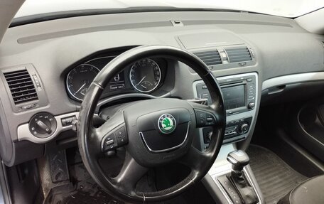 Skoda Octavia, 2011 год, 1 027 000 рублей, 13 фотография