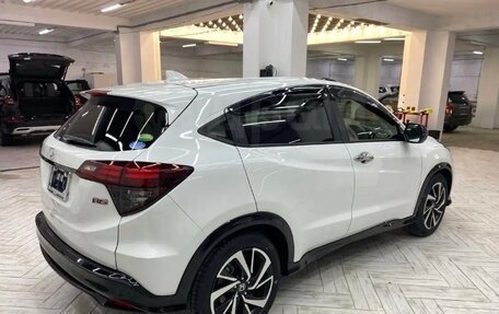 Honda Vezel, 2019 год, 2 555 000 рублей, 14 фотография