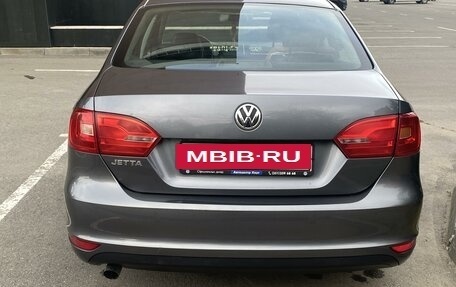 Volkswagen Jetta VI, 2013 год, 1 100 000 рублей, 4 фотография