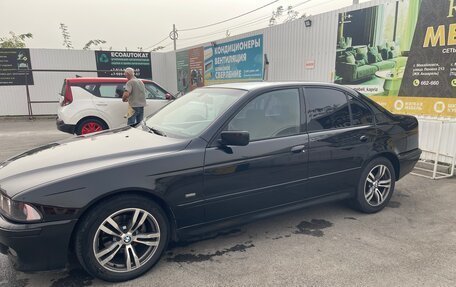 BMW 5 серия, 1998 год, 699 000 рублей, 3 фотография