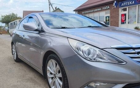 Hyundai Sonata VI, 2012 год, 1 300 000 рублей, 4 фотография