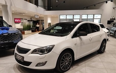 Opel Astra J, 2011 год, 975 000 рублей, 1 фотография