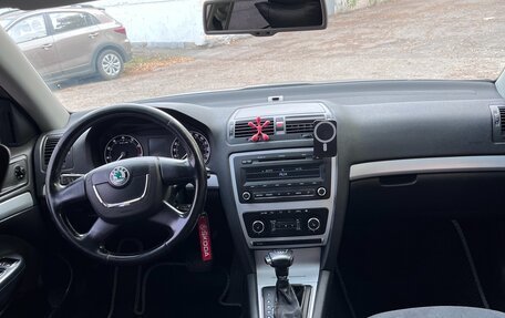 Skoda Octavia, 2011 год, 820 000 рублей, 12 фотография