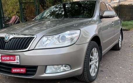 Skoda Octavia, 2011 год, 820 000 рублей, 2 фотография