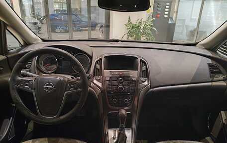 Opel Astra J, 2011 год, 975 000 рублей, 10 фотография