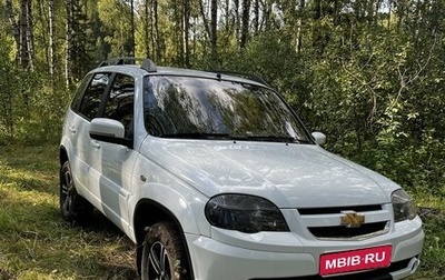 Chevrolet Niva I рестайлинг, 2014 год, 925 000 рублей, 1 фотография