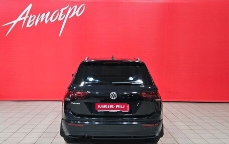 Volkswagen Tiguan II, 2019 год, 2 715 000 рублей, 4 фотография