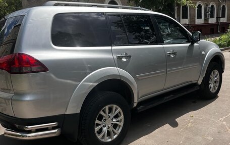 Mitsubishi Pajero Sport II рестайлинг, 2014 год, 1 850 000 рублей, 8 фотография