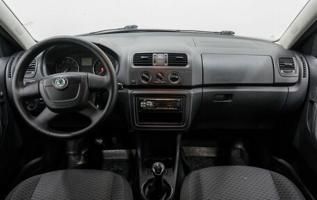 Skoda Fabia II, 2011 год, 619 000 рублей, 11 фотография