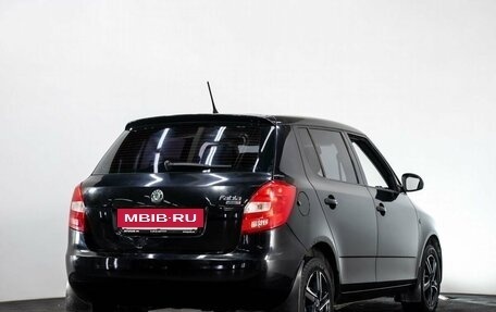 Skoda Fabia II, 2011 год, 619 000 рублей, 4 фотография