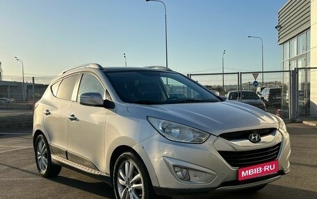 Hyundai Tucson III, 2010 год, 1 599 000 рублей, 1 фотография