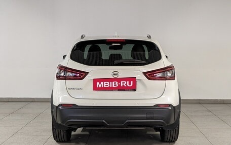 Nissan Qashqai, 2022 год, 3 310 000 рублей, 6 фотография