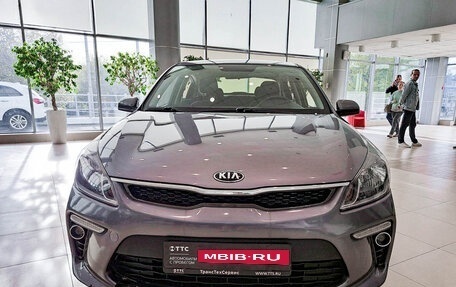 KIA Rio IV, 2018 год, 1 647 000 рублей, 2 фотография