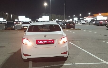 Hyundai Solaris II рестайлинг, 2014 год, 630 000 рублей, 5 фотография