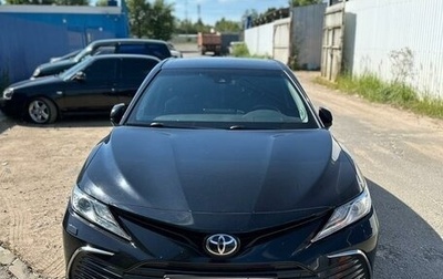 Toyota Camry, 2021 год, 3 550 000 рублей, 1 фотография