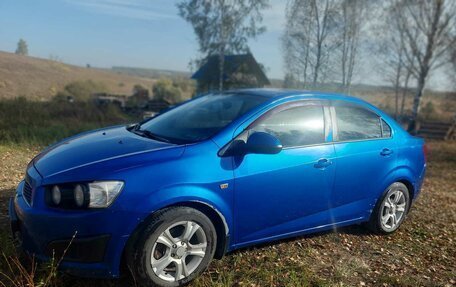 Chevrolet Aveo III, 2012 год, 950 000 рублей, 2 фотография