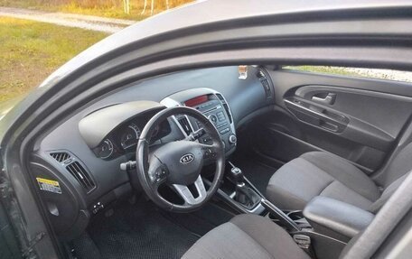 KIA cee'd I рестайлинг, 2010 год, 930 000 рублей, 3 фотография