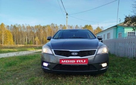 KIA cee'd I рестайлинг, 2010 год, 930 000 рублей, 5 фотография