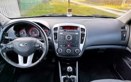 KIA cee'd I рестайлинг, 2010 год, 930 000 рублей, 14 фотография