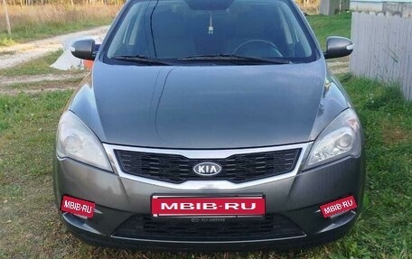 KIA cee'd I рестайлинг, 2010 год, 930 000 рублей, 8 фотография