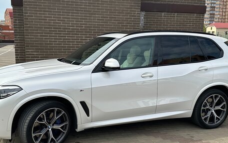 BMW X5, 2019 год, 6 500 000 рублей, 3 фотография