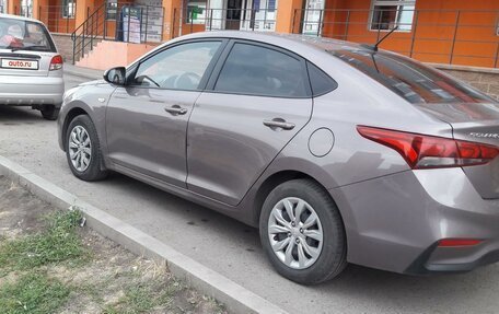 Hyundai Solaris II рестайлинг, 2019 год, 1 475 000 рублей, 2 фотография